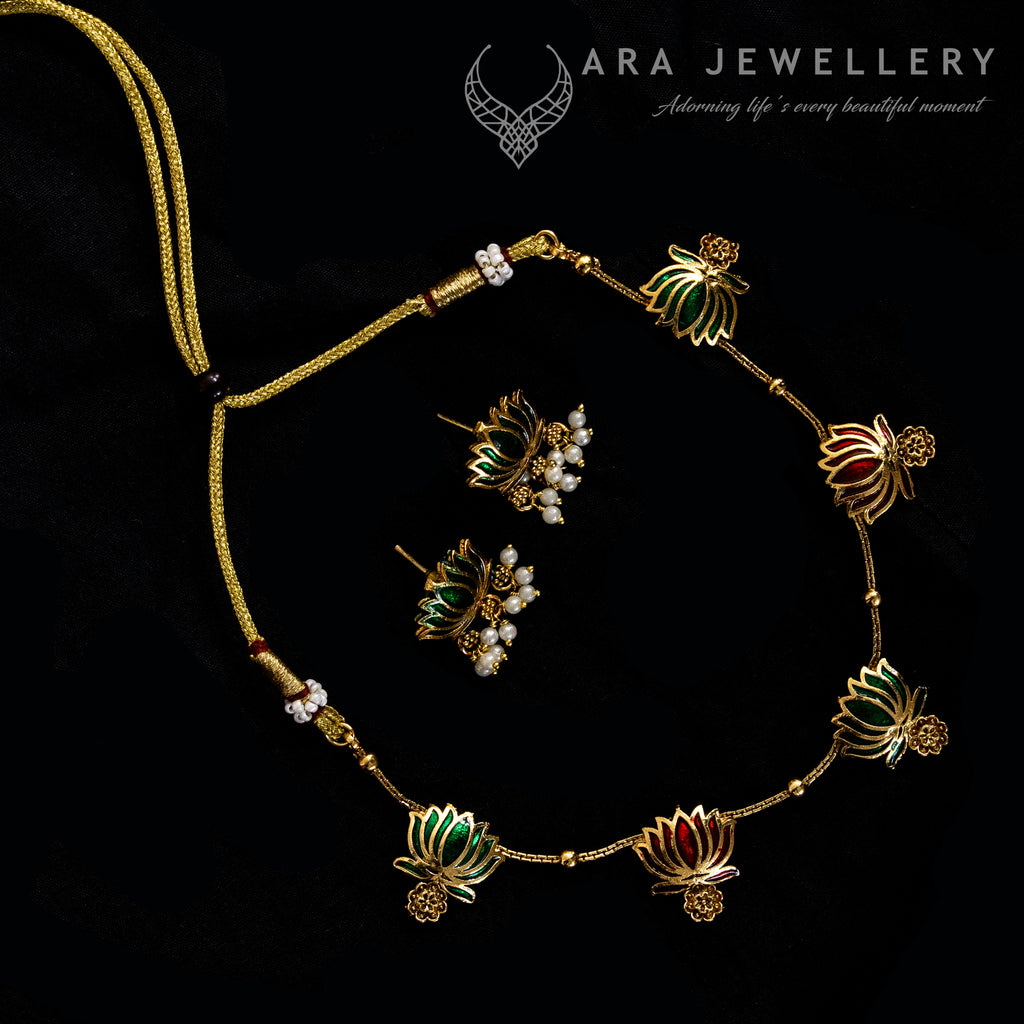 Lotus Design Necklace (Dual tone)