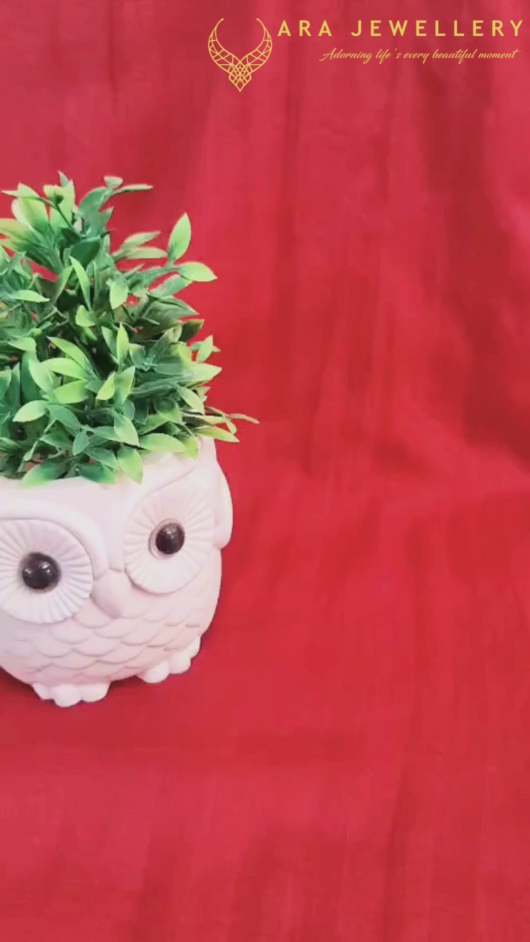 Floral Design Necklace